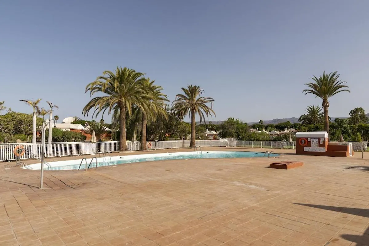 Los Melocotones Maspalomas private access garden pool España